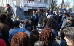 Chuck Turner speaks at a rally to oppose the eviction of a family in Dorchester