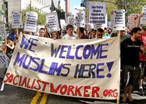 Thousands march in New York City to defend the rights of Arabs and Muslims