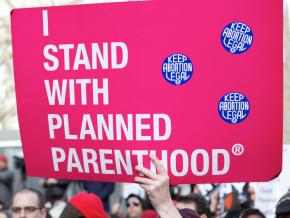 Protesters defend Planned Parenthood from attacks by the right